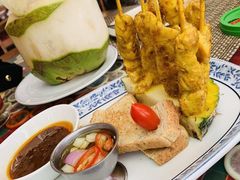 -卷心菜和避孕套餐厅(Pattaya)