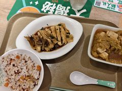 -老乡鸡(融科天地店)