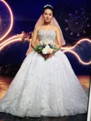 -伯瓷皇后婚纱艺术空间