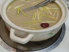 -清真·马坡烧烤涮牛肚·酸浆火锅(新区总店)