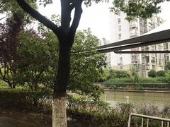 -上海第二工业大学(金海路校区)