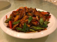 地三鲜-黄家饺子东北特色菜馆(湖滨商业街店)