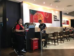 大堂-必胜客(百联又一城店)