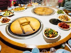 -人民公社铁锅炖·东北菜(卫国道店)