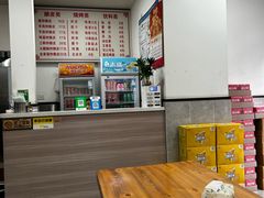 -何记酿皮店(西流湾店)