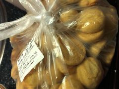 奶香提子酥-鲍师傅糕点(江苏路店)