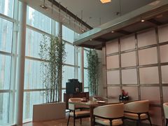 -怡咖啡海鲜自助餐厅(浦东香格里拉店)