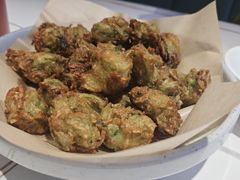 -阿瓦山寨·湘菜现炒·剁椒鱼头王(咸阳总店)