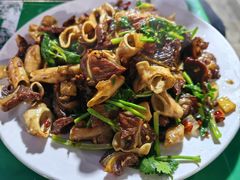 -超越海鲜屋(飞龙物业店)