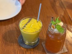 -ROAST coffee & eatery