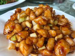 -鑫巴蜀小镇 · 水煮鱼专研店(玉桥店)
