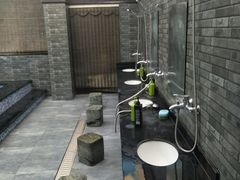-东方水城休闲浴场