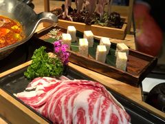 -湊湊火锅·茶憩(杭州湖滨银泰in77店)