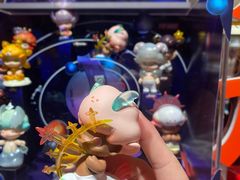 -泡泡玛特POPMART(国金街店)