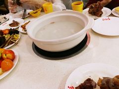 -泉福居酱骨头自助广场(南大街商业步行街店)