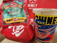 -塔斯汀中国汉堡(江大南路店)