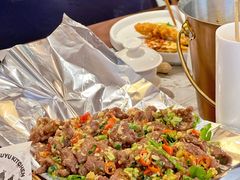 锡纸香菜黄牛肉-渔语鱼新川菜Bistro(万象天地店)