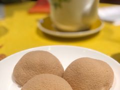 酥皮牛奶包-金玉满堂潮州酒楼(无限极荟购物广场店)