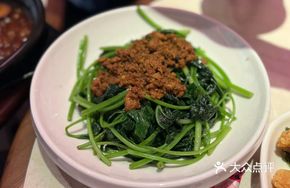 Taiwanese Meat Sauce with Bok Choy