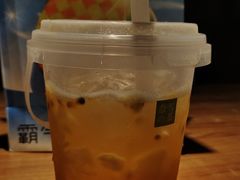 霸气一桶凤梨百香果-奈雪的茶(KK MALL店)