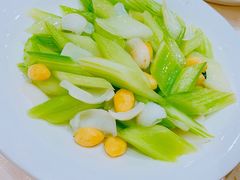 西芹百合炒白果-顺风海鲜港(金玉兰店)