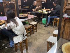 大堂-老姐石板烧烤+铜炭火锅(总店)