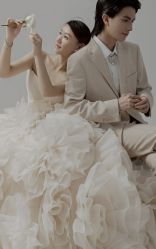 -挪娅婚纱摄影皇家会所