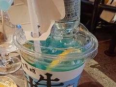 -麦凯伦烧烤·精酿超级工厂店(金桥总店)