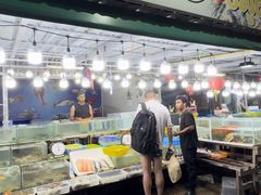 -拉威海鲜市场