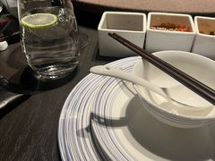 -左庭右院鲜牛肉火锅黑金店(陆家嘴中心店)