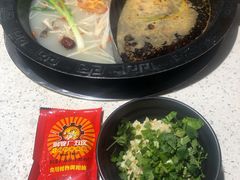 -钢管厂歆瑞源油卤串串香(春熙路太古里店)