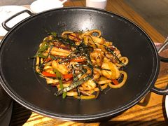 -彩蝶谷美食廊·粤式经典南番顺·铁板烧烤泰风味(广州长隆酒店)