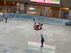 -奥山冰场(奥山世纪城店)