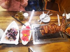 -清真·东拉黑炭火烤羊腿(世通·国际店)