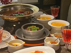 -海派悦庭·海胆烧麦·新融合菜(凯德广场店)