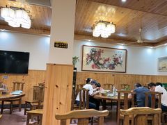 -芦茨金富饭庄·25年老字号·专做稻草鸡