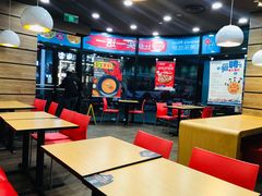 大堂-达美乐比萨(商城路店)