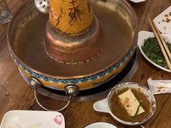 -毛辣果·贵州红酸汤牛肉火锅(西单店)