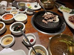 -萨拉伯尔(燕莎友谊商城店)