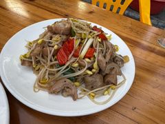 黄豆芽炒猪大肠-肥姨美食(红旗店)
