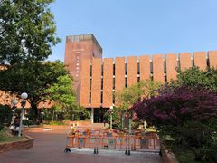 -香港理工大学