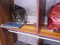 -翰皇直营洗衣洗鞋(望京鹿港店)