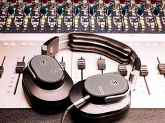 -北京天域联达耳机店(财智国际大厦店)