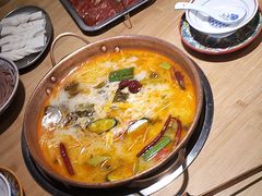 -洱火云南酸菜牛肉火锅(石景山当代商城店)