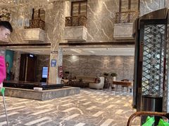 -弘安丽水温泉酒店