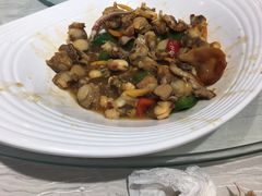 -赶海部落海鲜城(海阳路店)