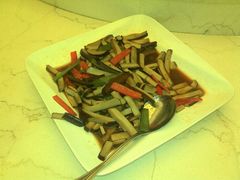 怎么看都是剩菜……-上海如意智慧酒店(上海科学院店)