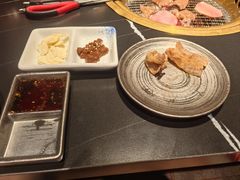-山川小町·极番烧肉(新地假日广场店)