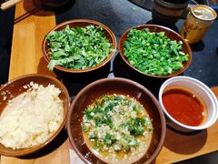 油碟-王婆乔鲜鱼自助火锅(蜀汉路店)