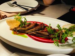 嫩煎和牛牛舌-Kathleen's Waitan 凯圣琳江景西餐厅(外滩店)